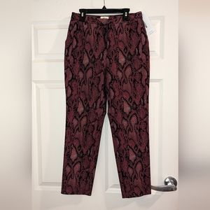 L'agence snake print Bordeaux pant size 4